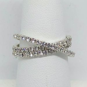 Twist Band Crystal Ring Adjustable
